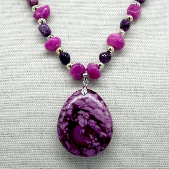 Necklace with Purple Lace Agate Stone. - Picture 4 of 5